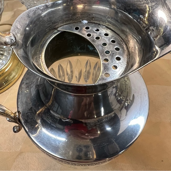 Vintage Set of 2 Victorian Silver & Pressed Glass High Quality Pitcher RARE Set - Picture 14 of 15